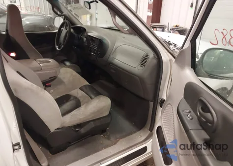 2000 Ford F-150 Svt Lightning from USA, damaged, VIN 2FTZF0737YCA62294